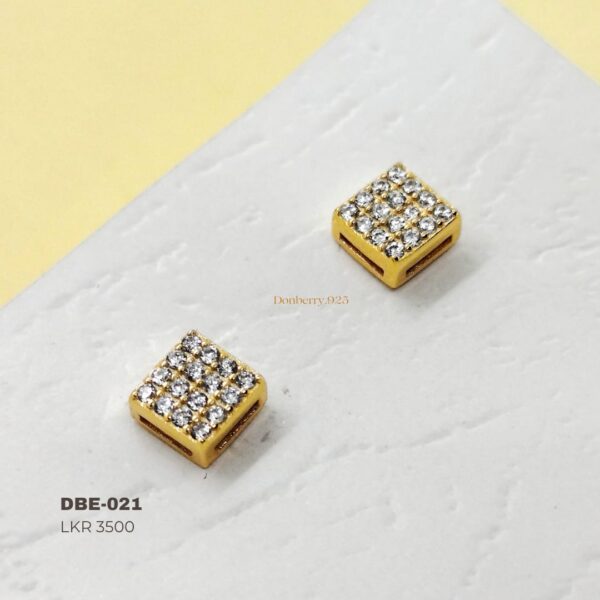 Gold small square